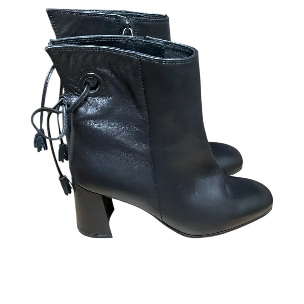 Elena Lachi Ankle Tie Back Ankle boot in Hombre‎ Black Leather. Made In Italy 39